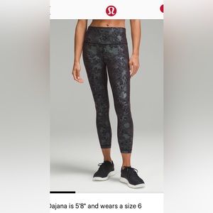 Lululemon Wonder Unders S 6